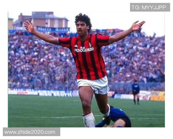 十位传奇足球明星的10号背影与他们的辉煌成就回顾 十位传奇足球明星的10号背影与他们的辉煌成就回顾